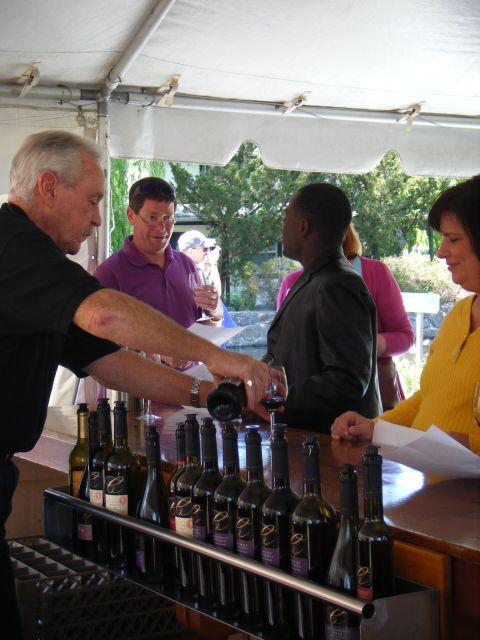 San Francisco: Half-Day Wine Country Tour with Wine Tastings - Crossing the Golden Gate Bridge from Fisherman’s Wharf