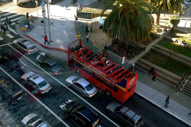 San Francisco Hop-on Hop-off Deluxe Tour 20 Stops 1 to 2 days - Haight-Ashbury, Alamo Square, and Civic Center