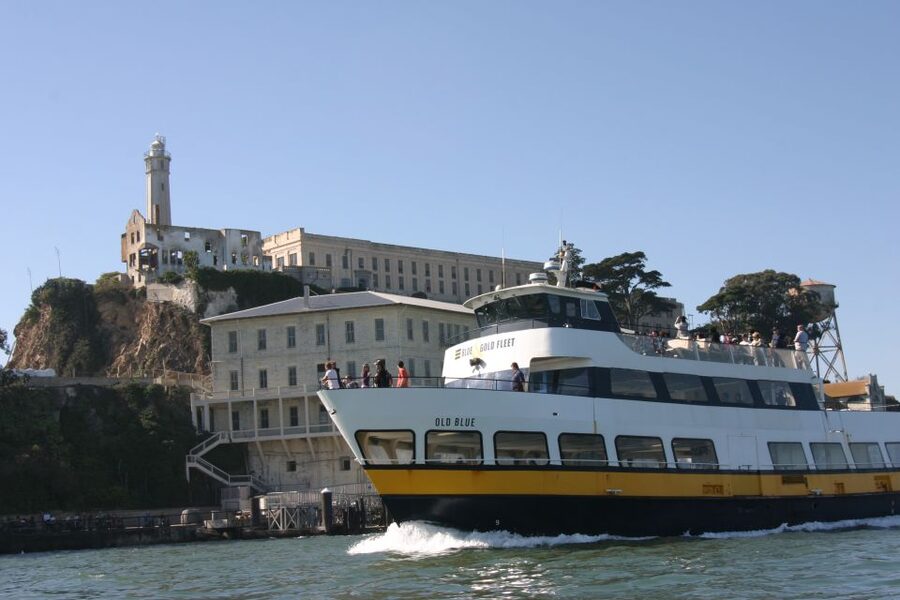 San Francisco: Inside Alcatraz Tour with Bay Cruise - Starting at Pier 33 for the Alcatraz ferry