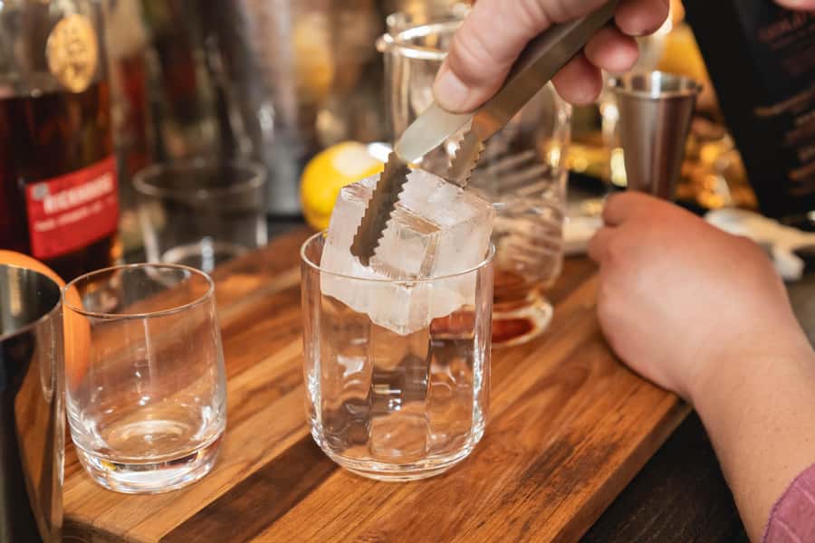 San Francisco: Local Distillery Cocktail Class - Making three cocktails from scratch
