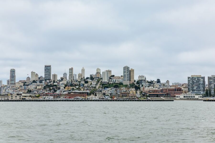 San Francisco: Muir Woods & Sausalito Tour with Ferry Option - The floating homes and bay views