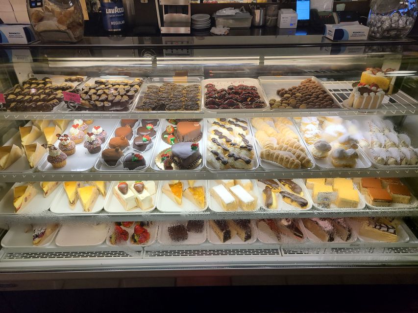 San Francisco: North Beach and Little Italy Food Tour - Savory bites: sandwiches, meats, olive oil, and pizza