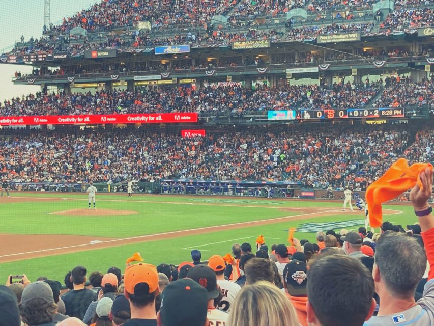 San Francisco: San Francisco Giants Baseball Game Ticket - A three-hour Major League Baseball experience