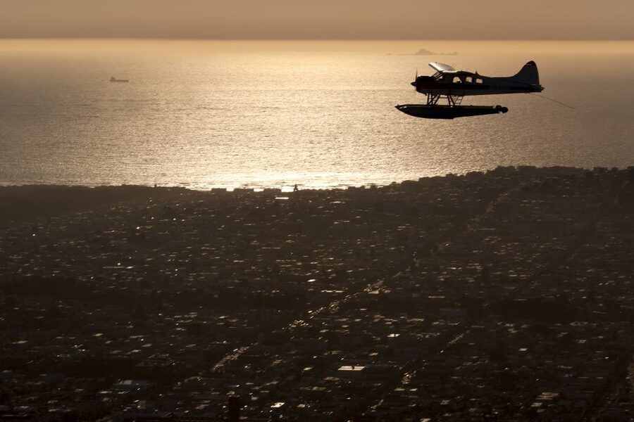 San Francisco: Seaplane Flight with Champagne - The Golden Gate Bridge from a low-flying plane