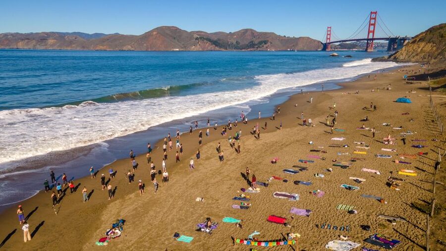 San Francisco: Silent Disco Yoga at Baker Beach - Who will enjoy this most?