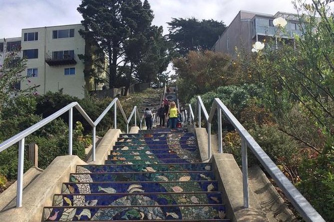 San Francisco Small Group Customizable Tour - Little Italy and Chinatown: a quick start among old neighborhoods