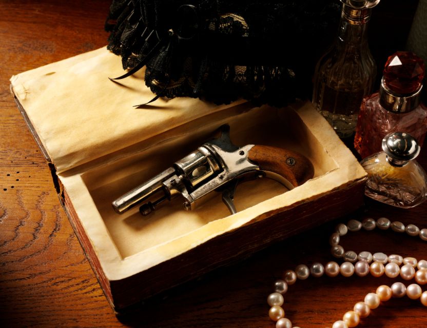 San Francisco: Vintage Murder Mystery Guided Walking Tour - The Saint Francis Hotel and an attempted presidential shooting