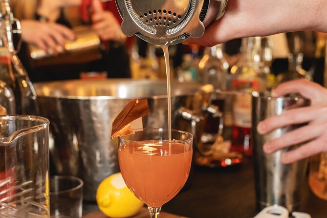 San Francisco Whiskey Cocktail Class: Views and City History - Why the Small Group Size Helps