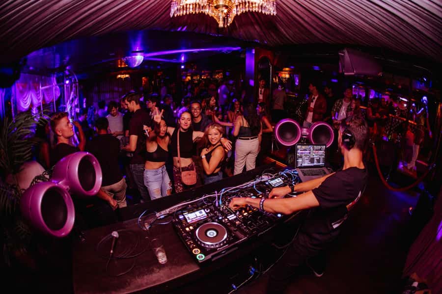SF Pub Crawl and Clubbing Experience - Key points to know before you go