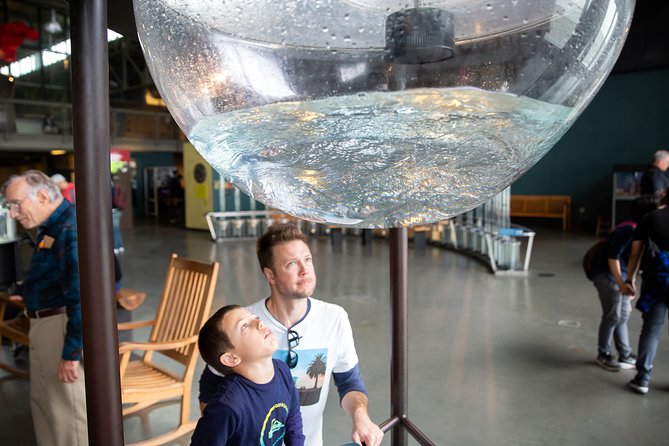 SKIP THE LINE: Exploratorium Daytime Admission - Who Will Enjoy This Most?
