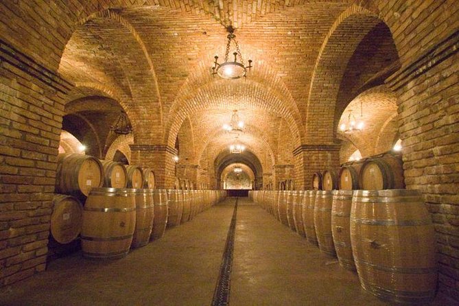 Small Group Napa Valley Tour for Wine Lovers - A full Napa day without renting a car