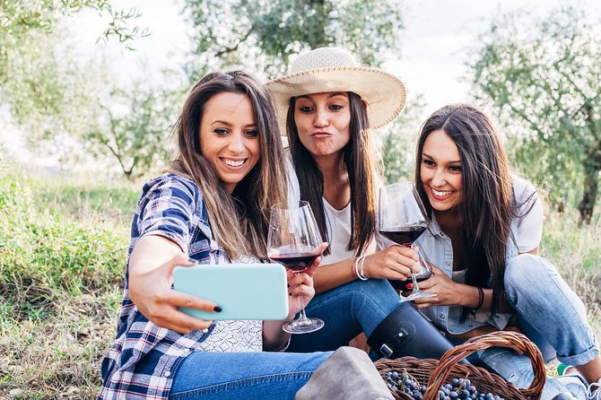 Small Group Napa Valley Tour for Wine Lovers - The Golden Gate Bridge finish