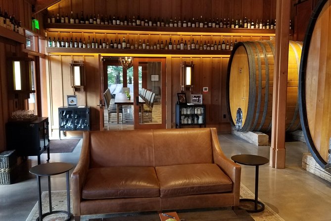 Sonoma and Napa Wine Tour 3 Tastings Included Small-Group Tour - The guide can make or break the day