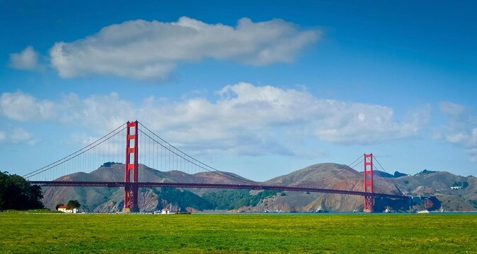 Ultimate Electric SF Bike Tour- food, icons & local hidden gems - Key points at a glance