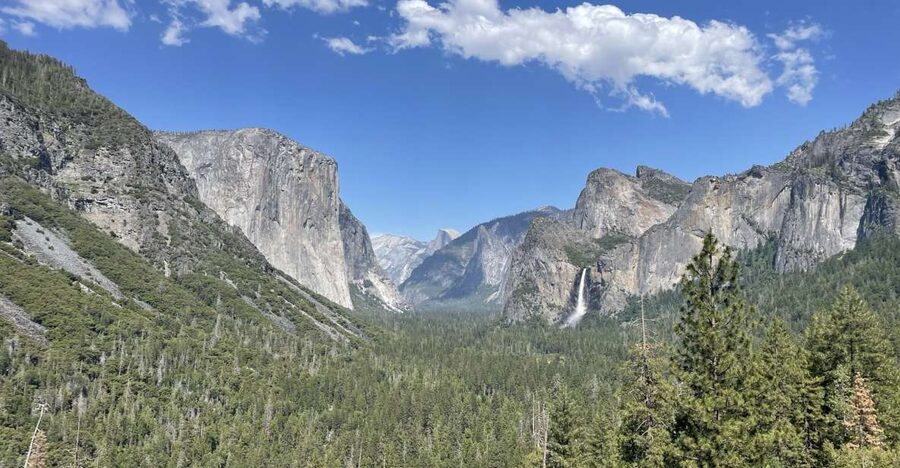 Yosemite, Giant Sequoias, Private Tour from San Francisco - Tunnel View gives you the first big Yosemite photograph